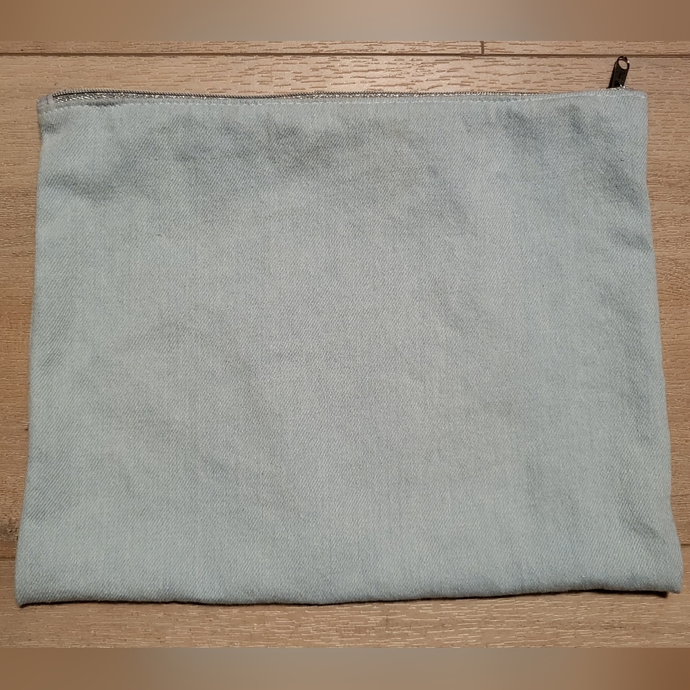 Free People - Beauty & Wellness make up bag - Picture 3 of 3